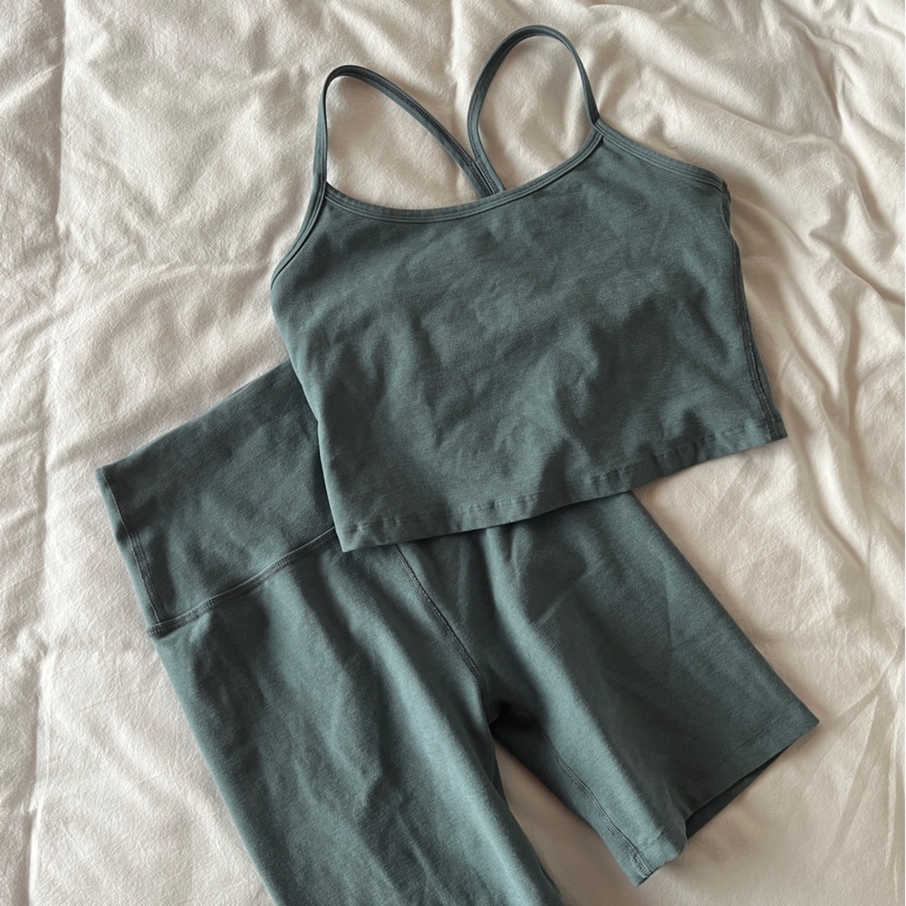 Beyond Yoga SpaceDye Cropped Tank + Biker Shorts Set Matching Medium